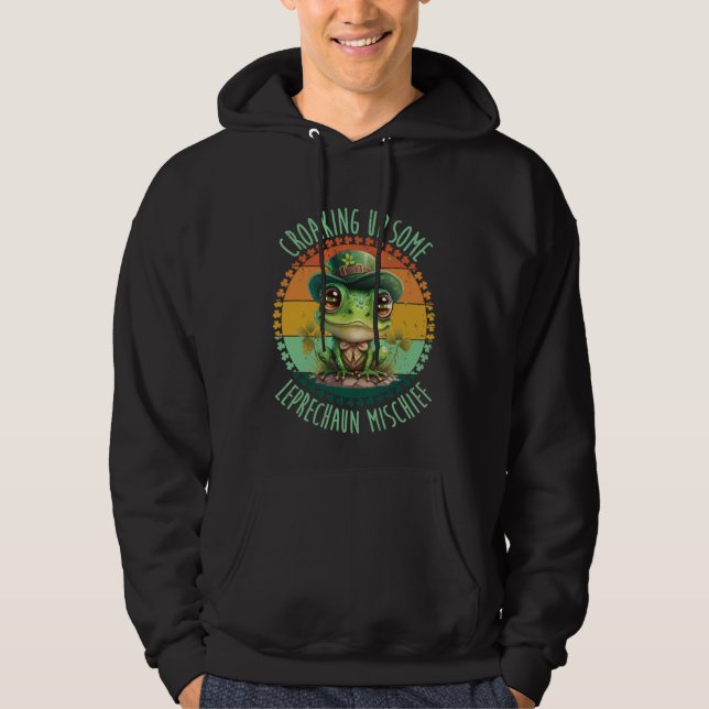 Croaking Up Some Leprechaun Mischief  St Patrick s Hoodie (Vorderseite)