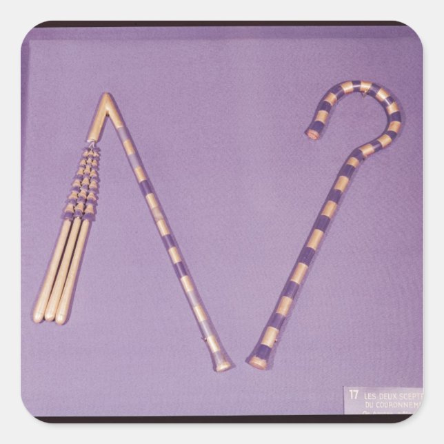 Crook und Flail, aus dem Grab von Tutankhamun Quadratischer Aufkleber (Vorderseite)