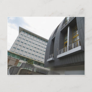 Crooked Gebäude Postkarte