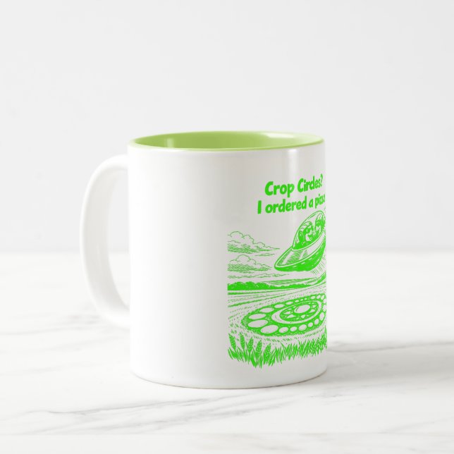 CROP CIRCLES ZWEIFARBIGE TASSE (Vorderseite Links)