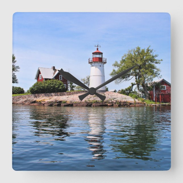 Crossover Island Lighthouse, New York Wall Clock Quadratische Wanduhr (Vorderseite)