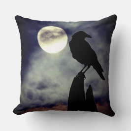 Crow und Mond Kissen