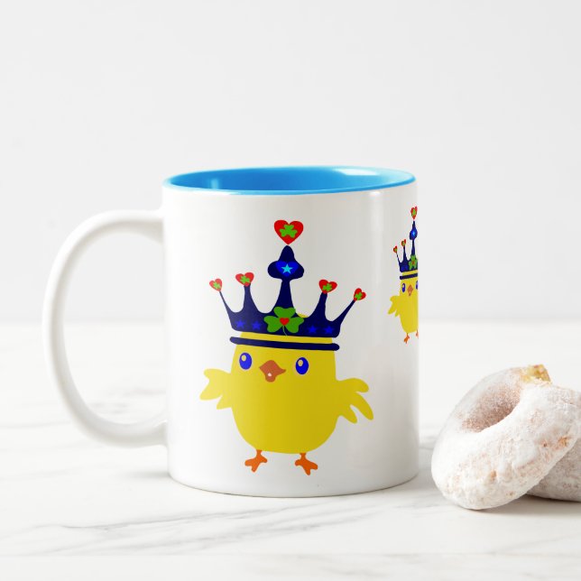☘ Crowned Irish Queen Fabulous Classic Zweifarbige Tasse (Mit Donut)