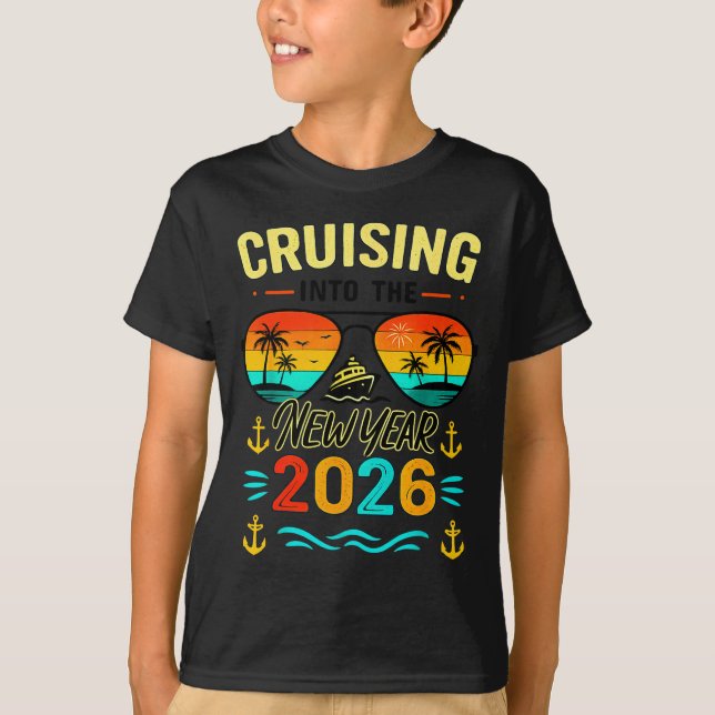 Cruise Into New Year 2026 Bringing New Year Togeth T-Shirt (Vorderseite)