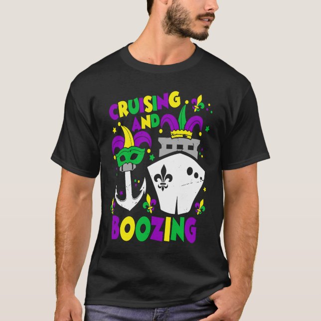 Cruising And Boozing Mardi Gras Cruise Matching Fa T-Shirt (Vorderseite)