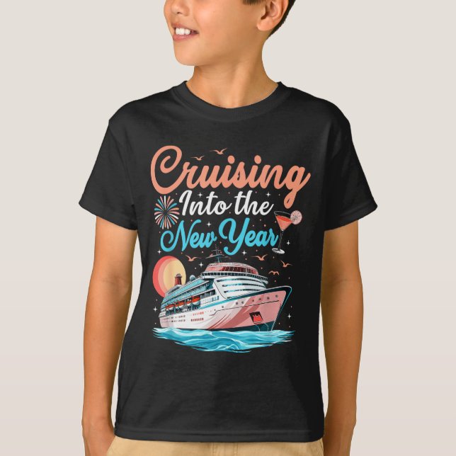 Cruising Into New Years Eve Party Countdown Happy  T-Shirt (Vorderseite)