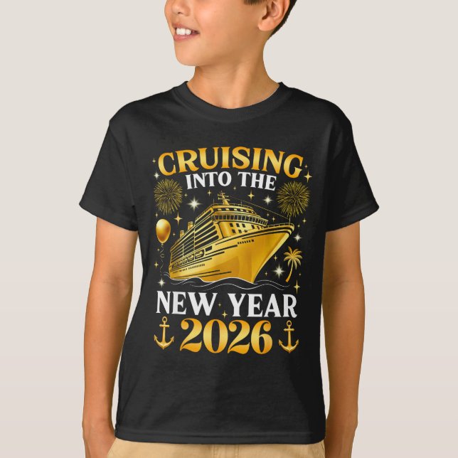 Cruising Into The 2026 New Years Eve Party Family  T-Shirt (Vorderseite)