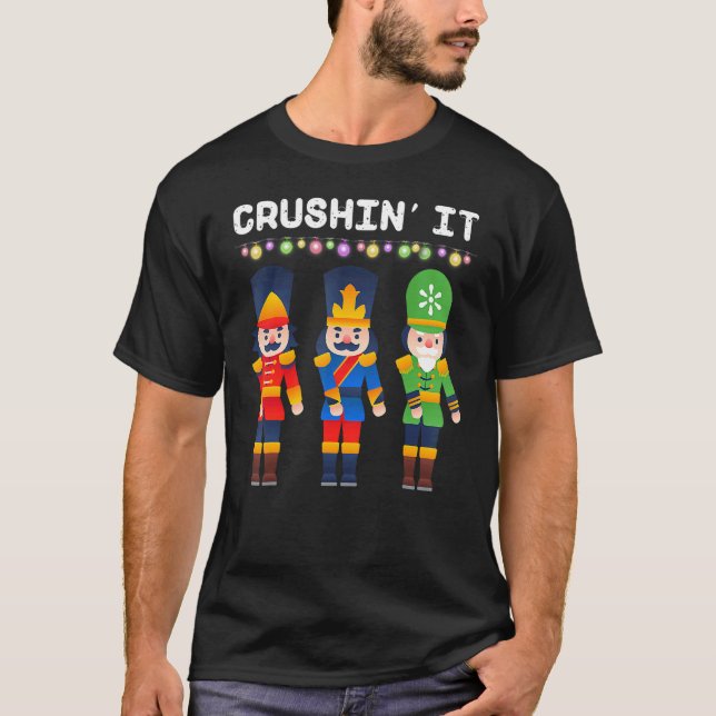 Crushin It Flossing Nutcracker Christmas Dance T-Shirt (Vorderseite)