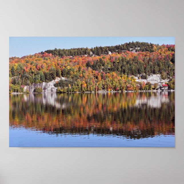 Crystal Lake Reflections, Vermont Poster (Vorne)