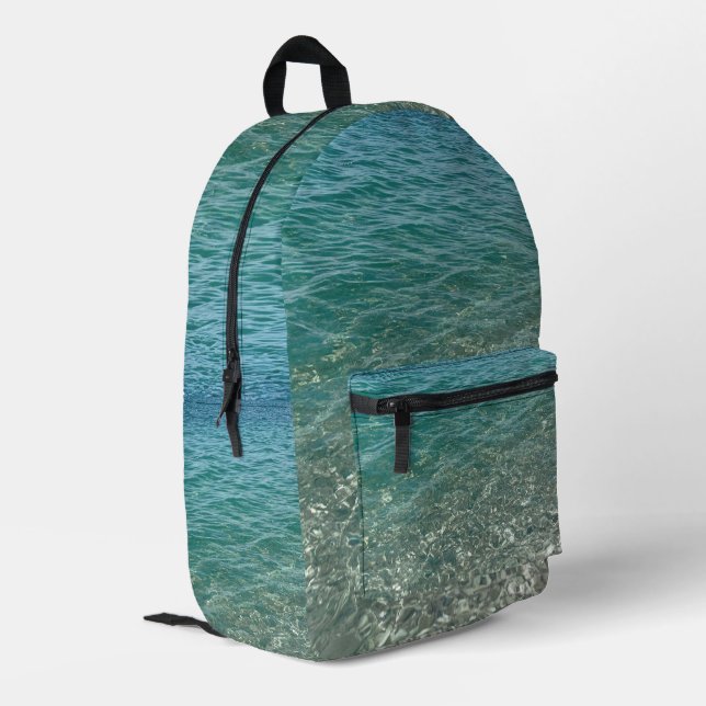 Crystal Water Beach Vibe Bedruckter Rucksack (Rückseitige Ecke links)