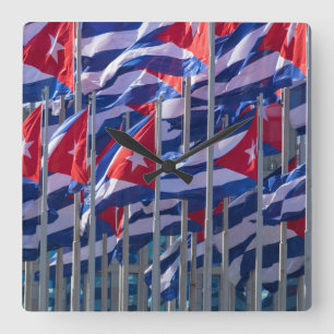 Cuban flags, Havana, Cuba Quadratische Wanduhr