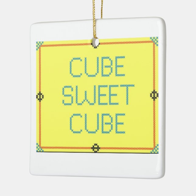 Cube Sweet Cube | Spaß am Arbeitsplatz Keramikornament (Links)