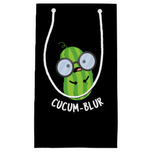Cucum blur Funny Veggie Cucumber Pun Dark BG Kleine Geschenktüte