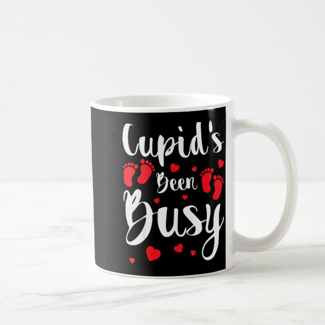 Cud's Been Busy Funny Baby Reveal 2025 Valentine N Kaffeetasse (Rechts)