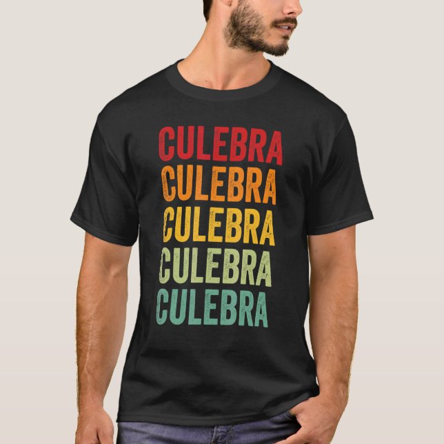 Culebra County Puerto Rico Rainbow Text Design T-Shirt (Vorderseite)