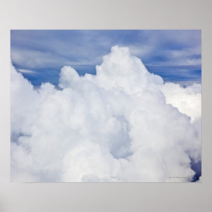 Cumulus Wolken aus Hochwinkel betrachtet. Poster