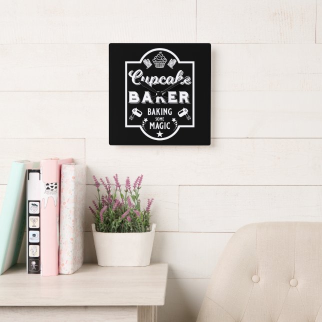 Cupcake Master Baker Quadratische Wanduhr (Lesesaal)