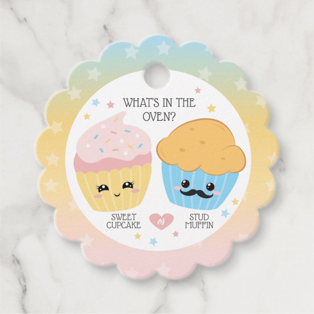 Cupcake oder Stud Muffin Gender Reveal Geschenkanhänger (Vorderseite)