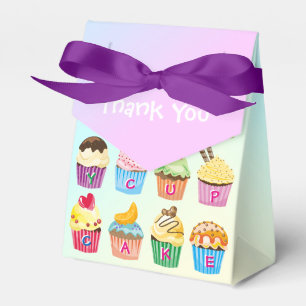 Cupcakes Add your Name Monogram Delicious Leckerei Geschenkschachtel