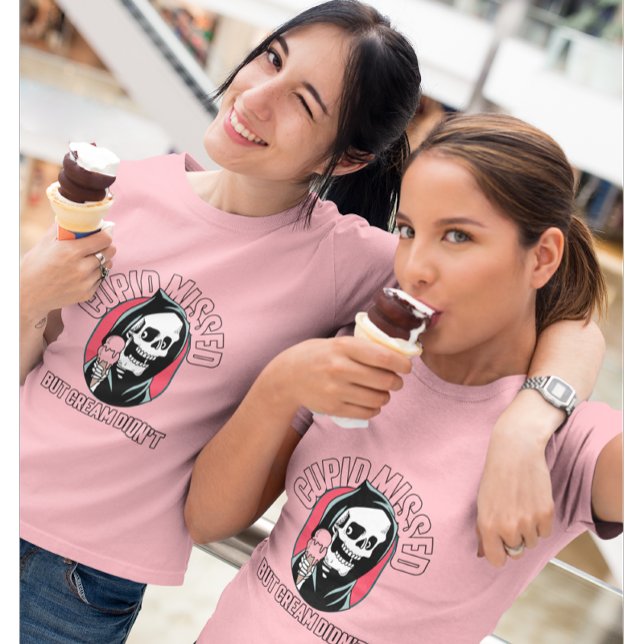 Cupid fehlte, aber Creme war nicht, Anti-Valentin T-Shirt (Von Creator hochgeladen)