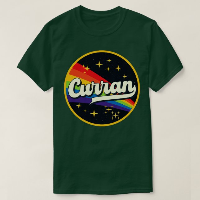 Curran-Regenbogen im Vintagen Weltraumstil T-Shirt (Design vorne)