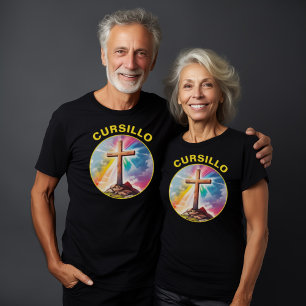 Cursillo-Holzkreuz mit Regenbogen und Wolken T-Shirt