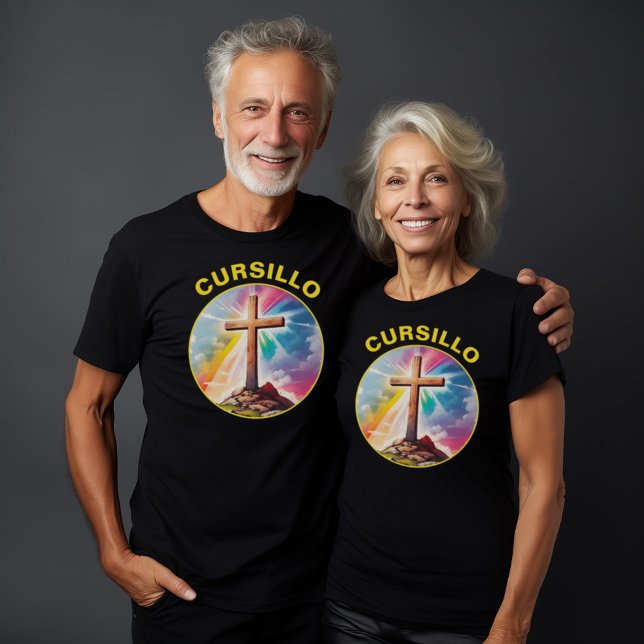Cursillo-Holzkreuz mit Regenbogen und Wolken T-Shirt (Von Creator hochgeladen)