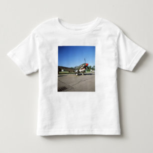 Curtiss P-40 Warhawk, bei der Minnesota CAF Air Sh Kleinkind T-shirt