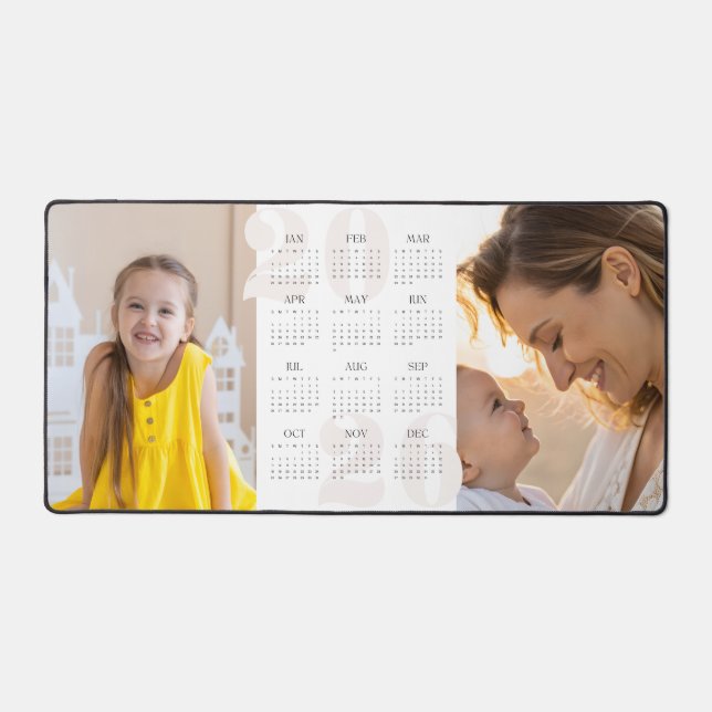 Custom 2 Foto and Year Calendar 2026 Large Mouse Schreibtischunterlage (Vorderseite)