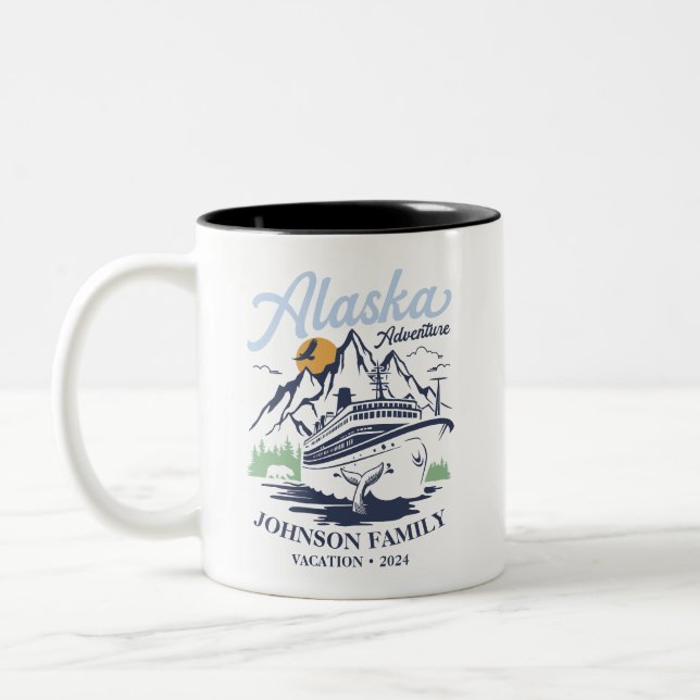 Custom Alaska Cruise Family Friends Group Matching Zweifarbige Tasse (Links)