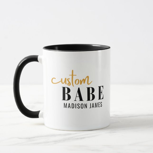 Custom Babe Funny Sprichwort Personalisierter Name Tasse (Links)