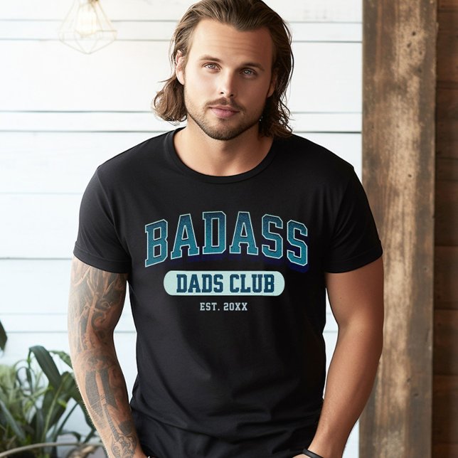 Custom Badass Vater Club Retro Cooler Trendy Fun T-Shirt (Von Creator hochgeladen)