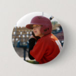 Custom Baseball Sports Foto Button<br><div class="desc">Es ist ein großartiges Sportgeschenk für jeden Baseballfan. Maßgeschneiderte Baseball Sports Foto Boy Baseball Buttons,  Baseball Junge,  Sport-Foto,  Billardgeschenk,  kleine Liga,  Turnier,  Mannschaftssporttasten,  Foto-Buttons,  Baseballtasten,  Baseballboy</div>