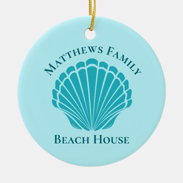 Custom Beach House Aqua Seashell Monogram Family Keramik Ornament (Vorne)