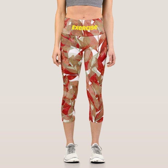 Custom Beautiful leaf pattern l Burgundy Übung Capri Leggings (Vorderseite)