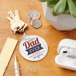 Custom Best Vater Jeden Vatertag Foto Schlüsselanhänger<br><div class="desc">Feiern Sie die besondere Bindung zwischen Ihnen und Ihrem Vater mit diesem 'Best Vater Ever' Custom Foto Schlüsselanhänger. Mit Liebe von Mylini Design gestaltet, dient dieses einzigartige Stück als dauerhafter Beweis für Ihre Liebe und Wertschätzung und macht es zu einem perfekten Geschenk für den Vatertag oder irgendeinen Tag dazwischen! Dieser...</div>