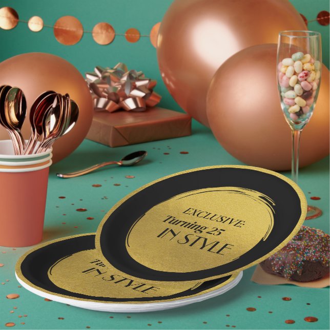 Custom Birthday Party Plates, Modern Black Gold Pappteller (Multi)