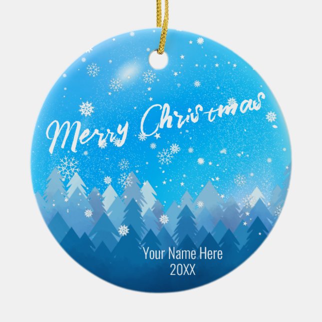 Custom Blue Crystal Snow & Forest Frohe Weihnachte Keramik Ornament (Vorne)