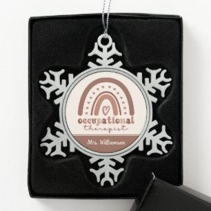 Custom Boho Rainbow OT Berufs-Therapeut Schneeflocken Zinn-Ornament