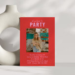 Custom Bright Red Pink Foto 30. Geburtstag Party Einladung<br><div class="desc">Mit dieser schlichten und modernen Geburtstagsparty in kräftigen Rot und Rosa laden Sie Freunde und Familien mit einem Foto des Gastes ein!</div>