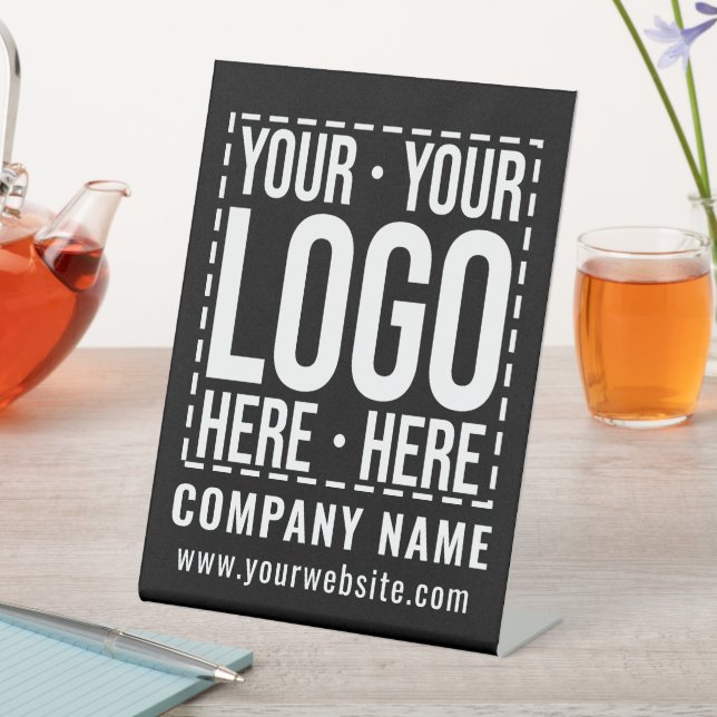 Custom Business Logo Corporate Company Modern Cool Sockelschild (In Situ)