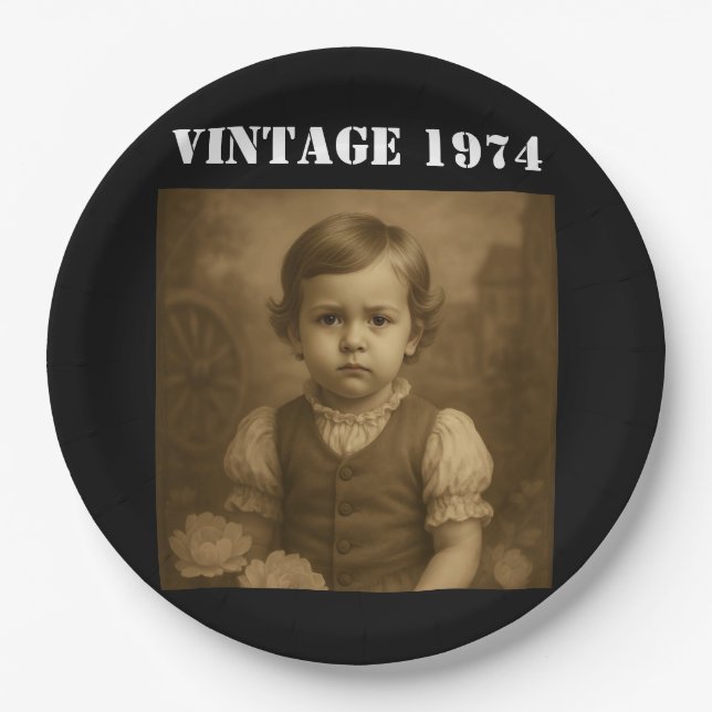Custom Childhood Photo & Year Vintage Personalized Pappteller (Vorderseite)