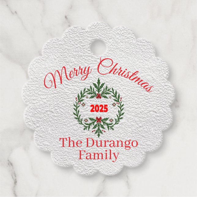 Custom Christmas Festive Floral Wreath Scalloped Geschenkanhänger (Vorderseite)