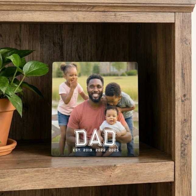 Custom Dad Established Modern Bold White Photo Fotoplatte (Von Creator hochgeladen)