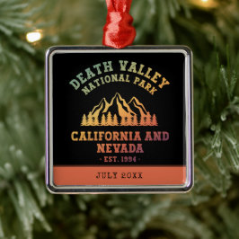 Custom Death Valley National Park USA Gradient Ornament Aus Metall