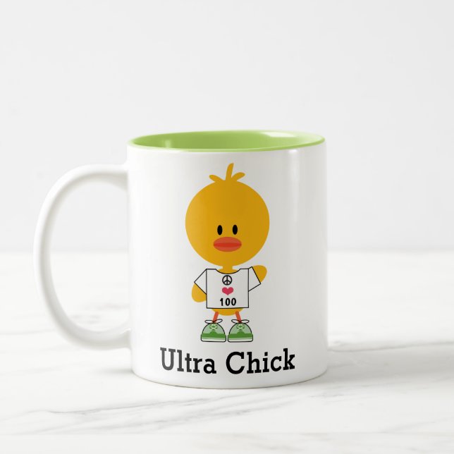 Custom Distance Ultra Chick Marathon Runner Zweifarbige Tasse (Links)