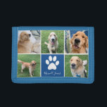 Custom Dog Foto Collage Blue Pet Paw Print Niedlic Tri-fold Geldbeutel<br><div class="desc">Dieses wunderschöne Foto Collage Brieftasche ist personalisiert mit bezaubernden Bildern von Ihrem süßen Junge. Passen Sie dieses personalisierte Geschenk mit Ihren Lieblings-5 Haustierfotos um einen niedlichen blauen Platz mit einem hübschen weißen Pfotenprint und dem Namen Ihres Hundes in der Mitte an.</div>
