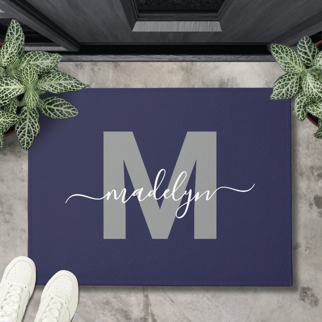 Custom Elegance Navy Blue Monogram Script Name Fußmatte (Custom Elegant Navy Blue Monogram Script Name Doormat)