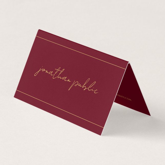 Custom Elegant Calligraphy Red & Gold geklappt Visitenkarten (Vorderseite)