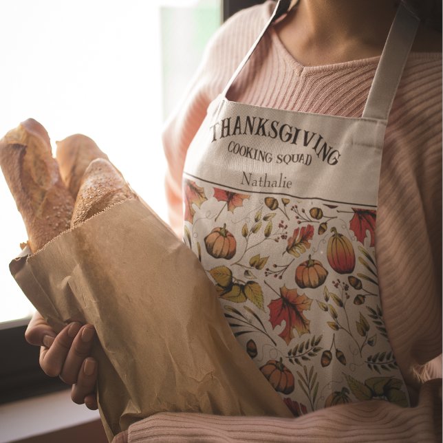 Custom Erntedank Cooking Squad Fall Harvest Schürze (Elegant Autumn Hand-Drawn Apron with Pumpkins, Oak Leaves, Fall Foliage, Acorns. Personalized Name.)